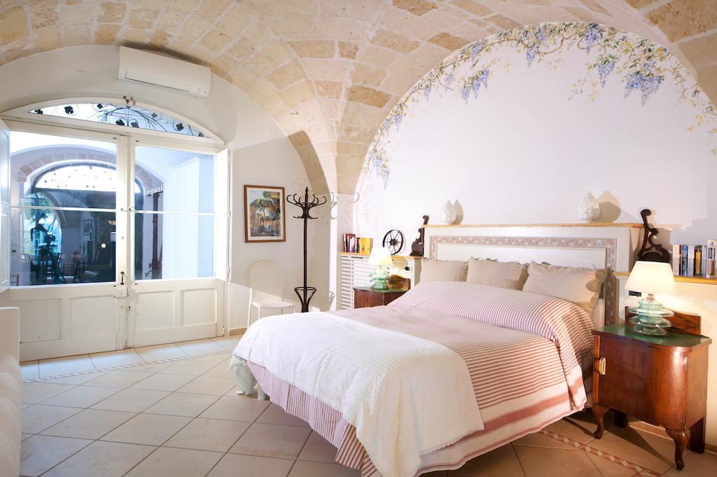 Casa D'Artista Suite & Garden Lecce Bilik gambar
