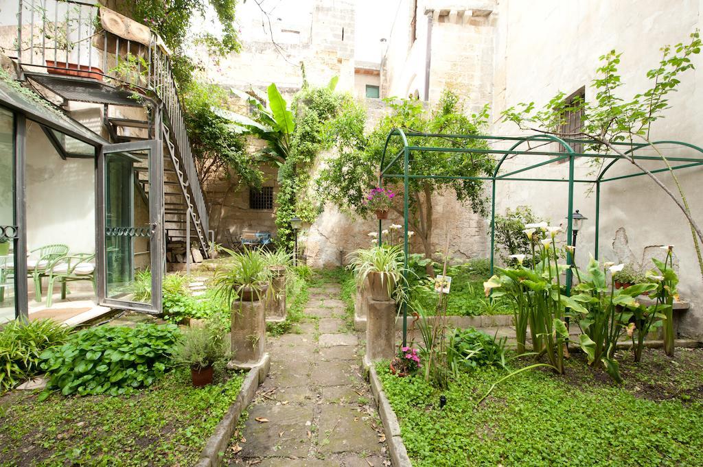 Casa D'Artista Suite & Garden Lecce Luaran gambar